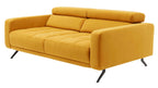 Zweisitziges senfgelbes Sofa mit gesteppter Sitzfläche, Rückenpolstern, abgerundeten Armlehnen und schwarzen angewinkelten Metallbeinen.