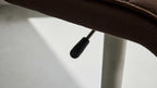 Interliving 5122 Barhocker mit braunem Bezug und gebürstetem Edelstahl-Tellerfuß