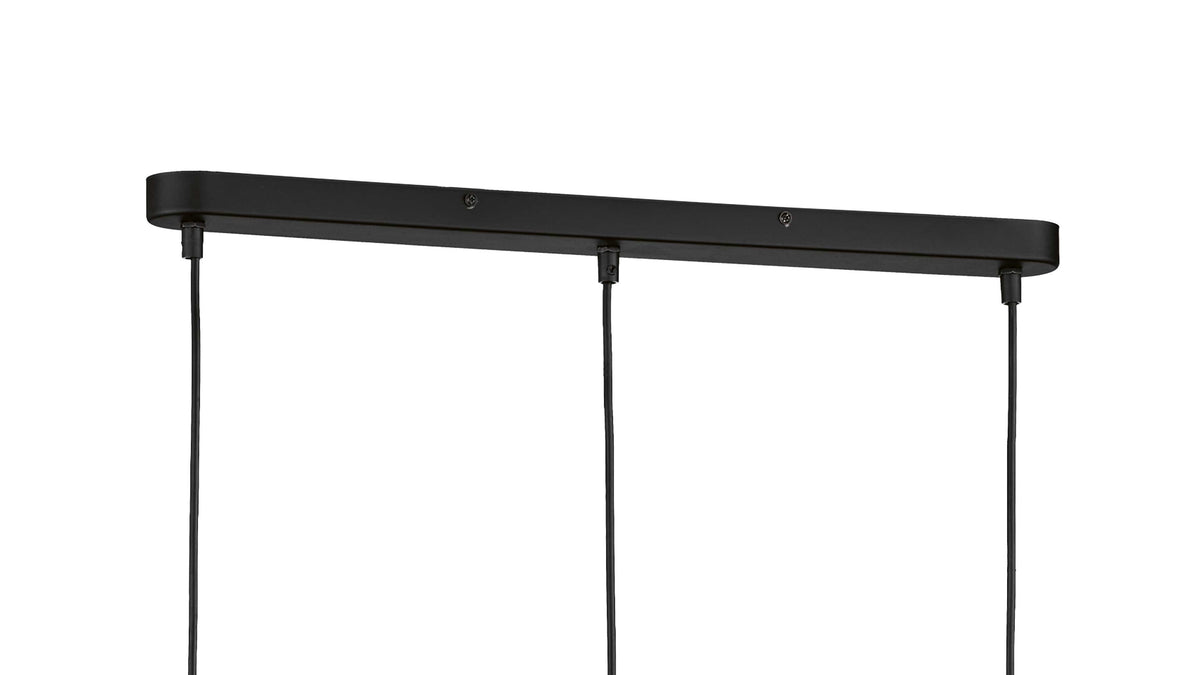 Decke mit einer schmalen, schwarzen Lampe, die an zwei Kabeln aufgehängt ist und an der Oberseite Schrauben zur Befestigung zeigt.