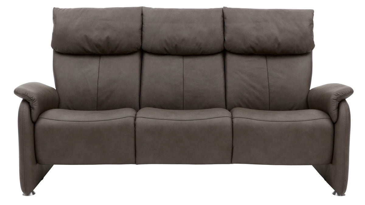 Drei-Sitzer-Sofa in einem grauen, weichen Material mit hohen Rückenlehnen und abgerundeten Armlehnen.