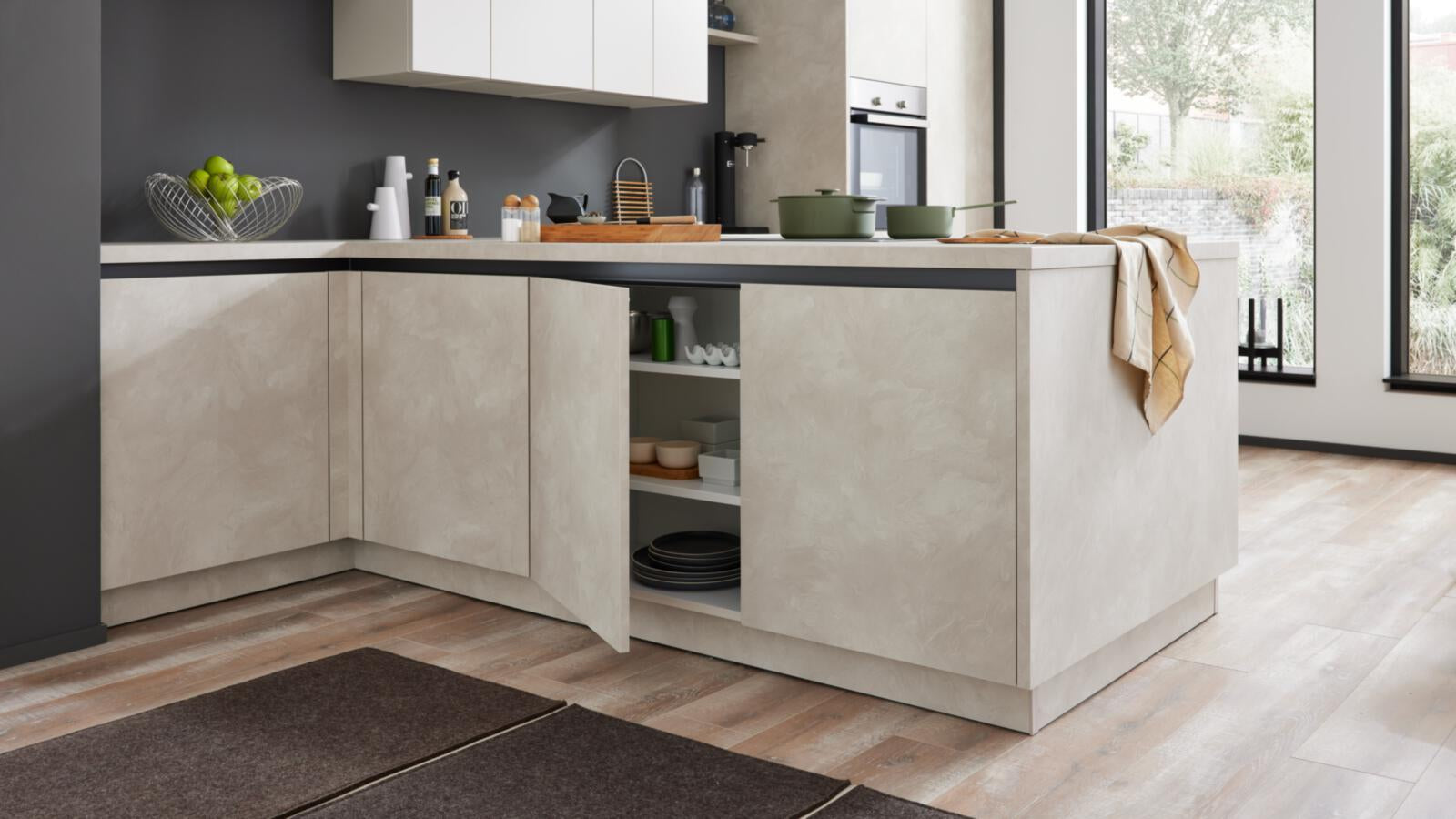 Moderne WERT KÜCHE® Ella mit Constructa-Geräten – klare Linien, helle Farbtöne und markante Akzente von schüller.