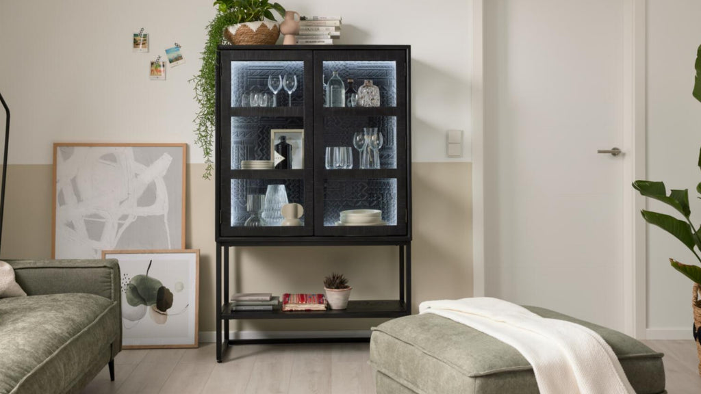 Roomio No. 2001 Vitrine, Typ 71746