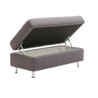 Großer grauer ZEHDENICK Modulmaster MM-ZE1049 XXL-Hocker mit einem aufklappbaren Deckel, hinter dem sich ein Staufach verbirgt.