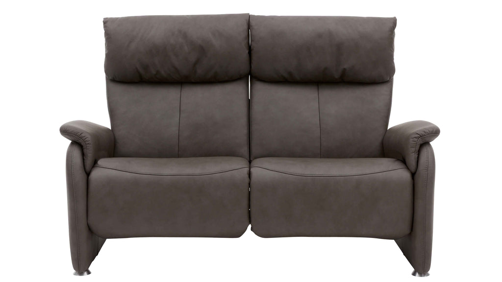 Zweisitziges Sofa in dunklem Grau mit hohen, gepolsterten Rückenlehnen und abgerundeten Armlehnen.