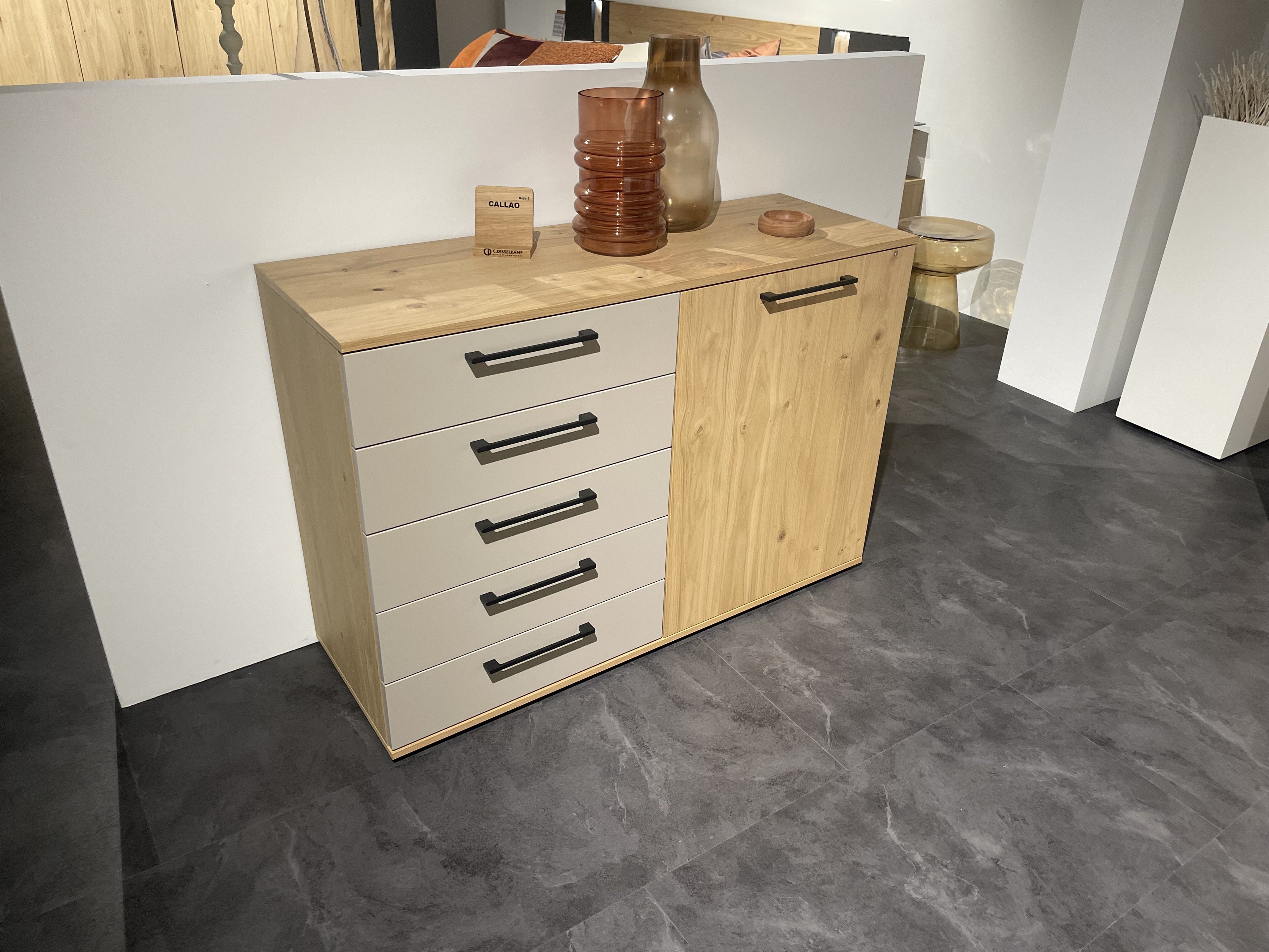Kombikommode Callao Art. 560265 , Typ 560265_Balkeneiche, Taupe lackiert